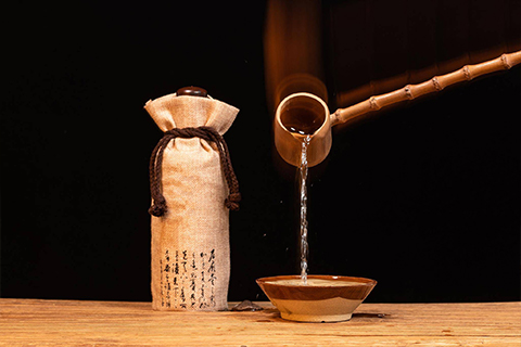 醬香拿鐵？！茅臺開啟全新“醬香”打開方式